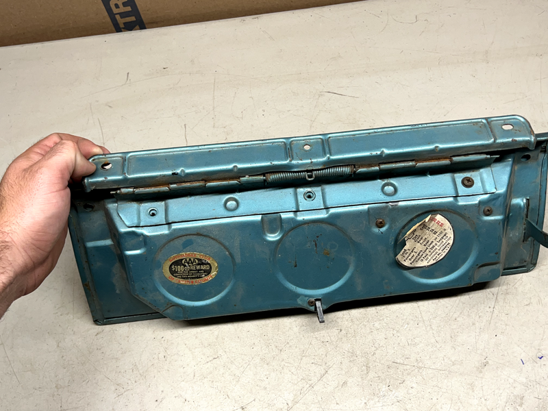 1965 1966 Chevy Impala Glove Box Door Hinge Emblem Belair glovebox 65 66 B36-1