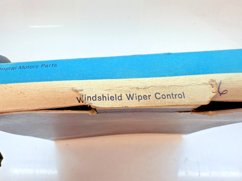 NOS 1955 - 1956 Chevrolet BelAir 210 150 Windshield Wiper Switch 4687079 B74-20