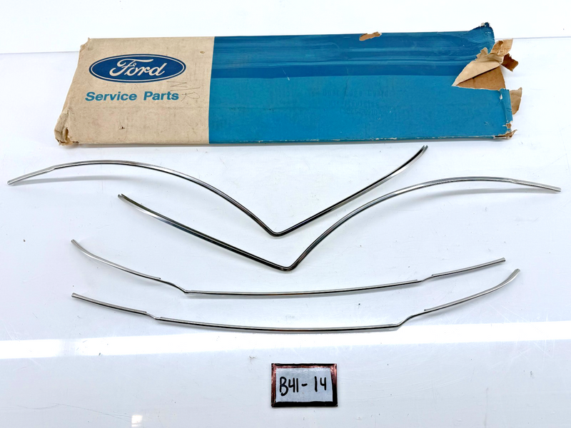 NOS ORIGINAL 1968 FORD FALCON DOOR EDGE GUARDS KIT 4 DOOR C8DZ-5420910-A B41-14