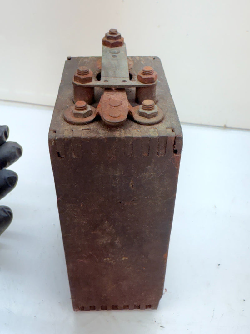 RARE Antique 1908 - 1927 Ford Model T Buzz Coil Box - Metal Top Display B78-25