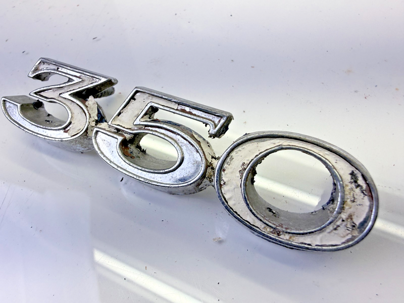 OEM 1970 Pontiac Firebird 350 Fender Emblem 480388 E8-99