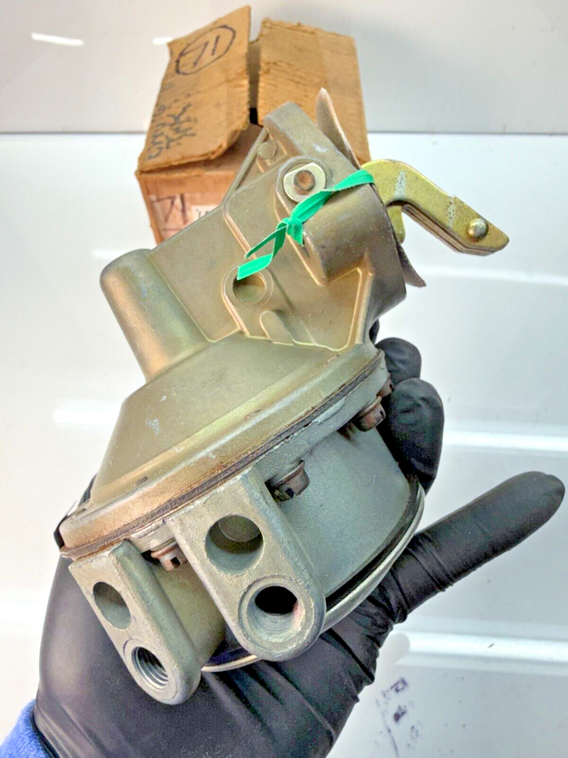NORS 1963 - 1965 Chevrolet GMC Truck Fuel Pump 40253 6Cyl 292 63 64 65 C2-71