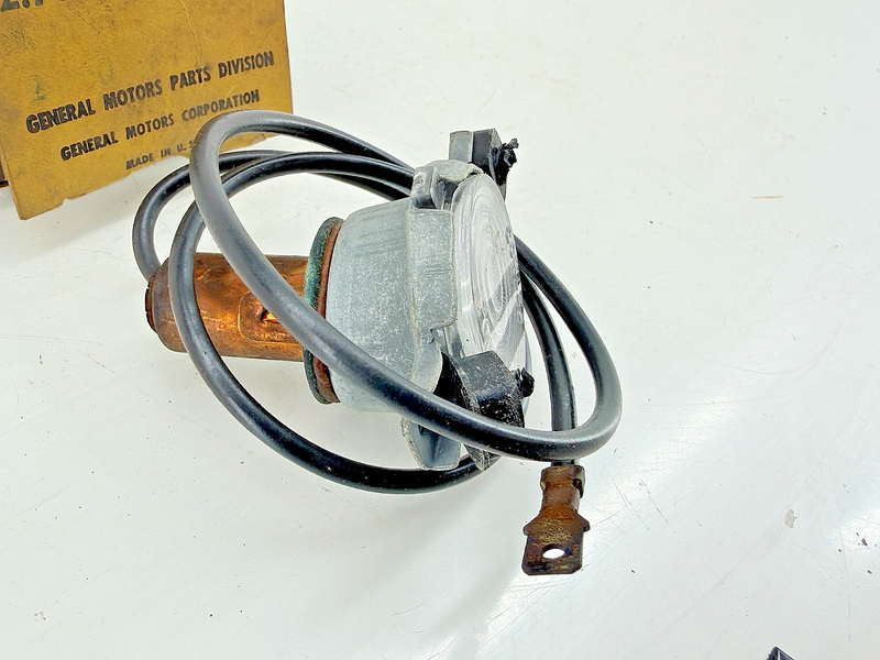 NOS 1955 1956 1957 Chevy Bel Air 150 210 Nomad License Plate Lamp 897701 C75-21