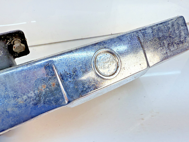 OEM 1958 - 1967 409 Chevrolet TISSUE DISPENSER 58 59 60 61 62 63 64 65 66 B61-38