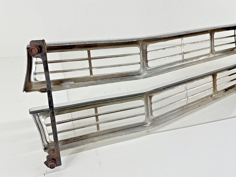 Original 1967 FORD GALAXIE 500 XL LTD GRILLE C7AZ-8200-A 67 U5B-116