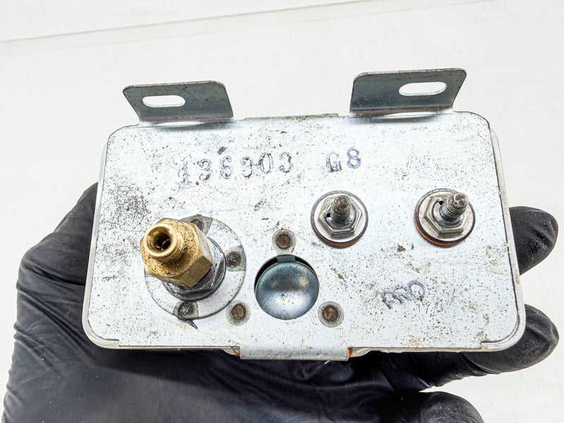 Vintage 1940s 1950s STEWART WARNER AMPERES OIL PRESSURE DUAL GAUGE 136303 C77-82