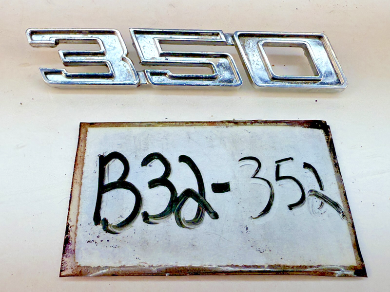 OEM 1969 - 1974 350 Fender Emblem Chevy Chevelle Camaro Nova SS Impala B32-352