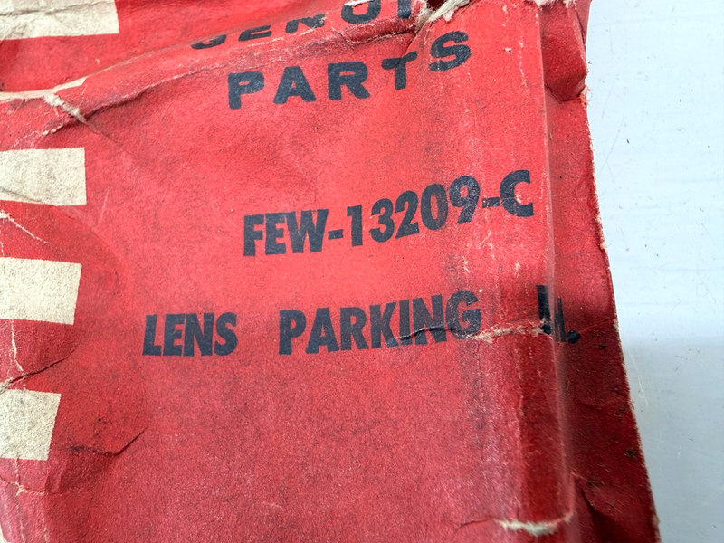 NOS 1958 Mercury Parking Light Lamp Lens Lens FEW-13209-C MPT-58 C67-35