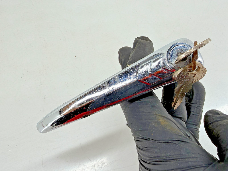 1939 1940 1941 BUICK PONTIAC OLDS REAR TRUNK LID LOCKING HANDLE ROD RAT C34-28