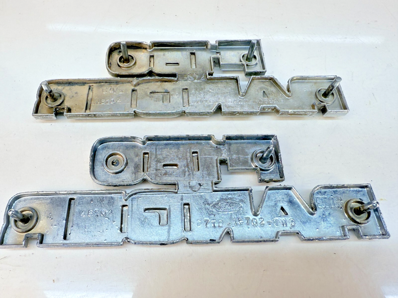 OEM 1973 -1979 F-150 RANGER PAIR Front Fender Emblem Badge D7TB16702CWB B32-251