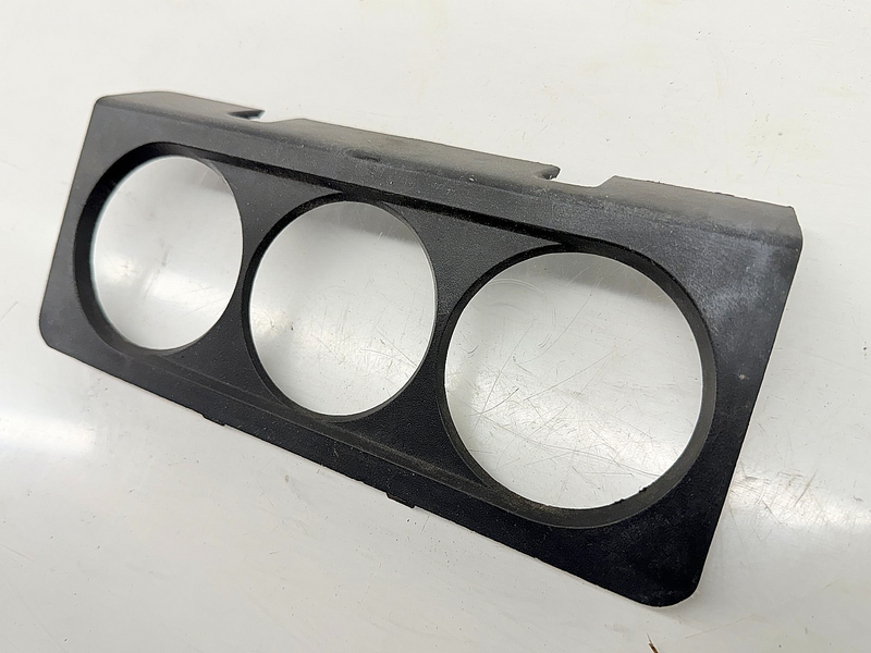 OEM 1987 - 1989 Ford Mustang Heat A/C Control Trim Bezel F8ZB-6104567-AWA  C65-6