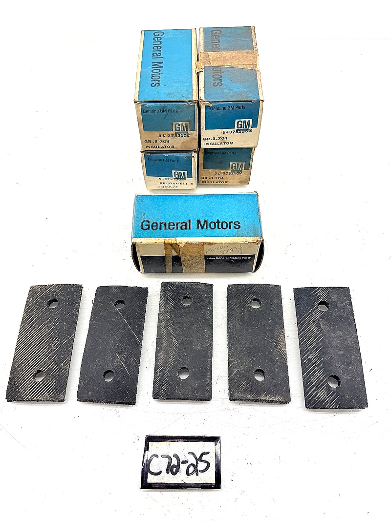 (1) NOS 1951 - 1968 Chevy Impala Exhaust Support Rubber Insulator 3782302 C72-25