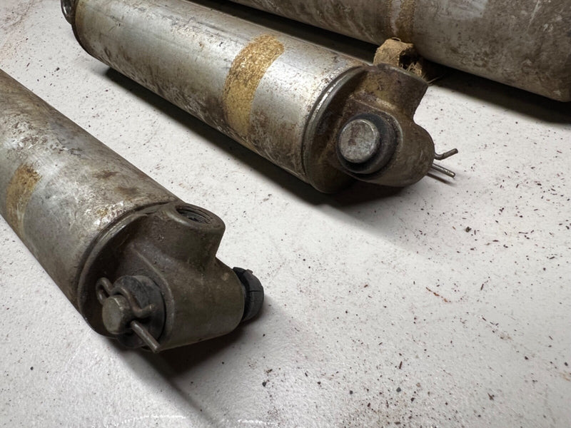 ORIGINAL 1961-1962 FORD THUNDERBIRD CONVERTIBLE TOP CYLINDER SET U1A-B4