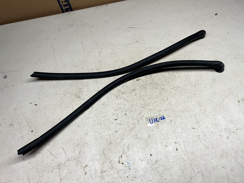 1960 Chevrolet Impala Convertible Drain Tubes RARE 60 B22