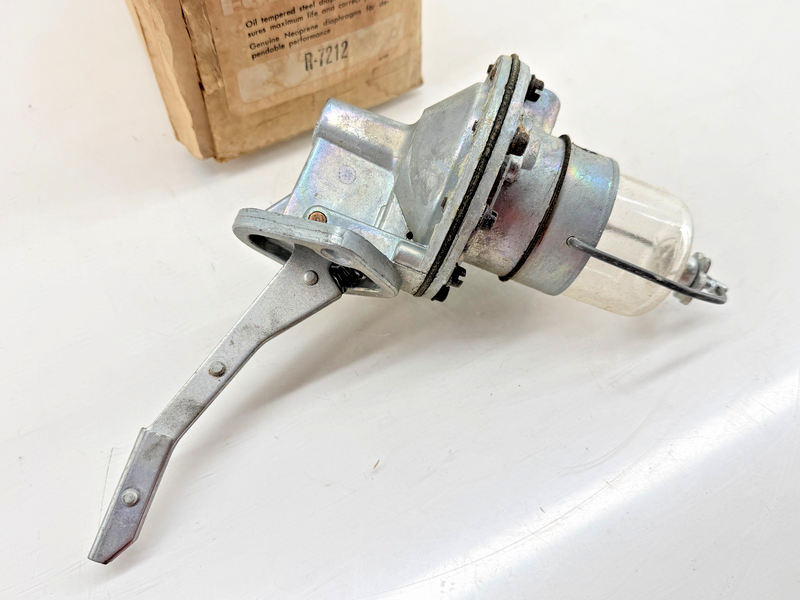 OEM 1958 - 1960 FORD TRUCK MERCURY V8 FUEL SYSTEM PUMP 4487 F-112