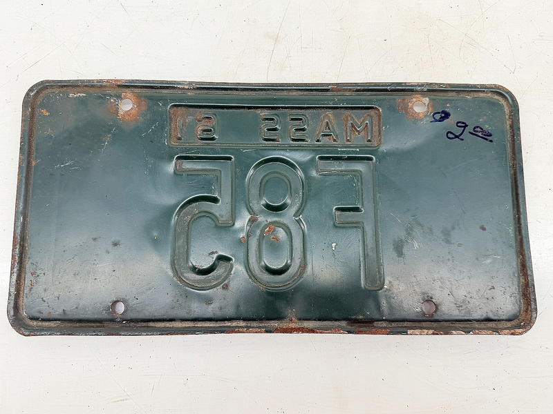 Orig. Paint 1961 F85 Massachusetts License Plate Sign MA F85 C76-78