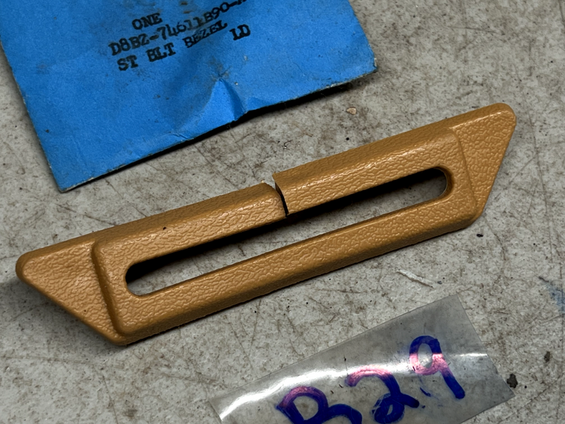 NOS 1978-1983 FORD FAIRMONT STATION WAGON SEAT BELT TRIM BEZEL 79 80 81 B29-85