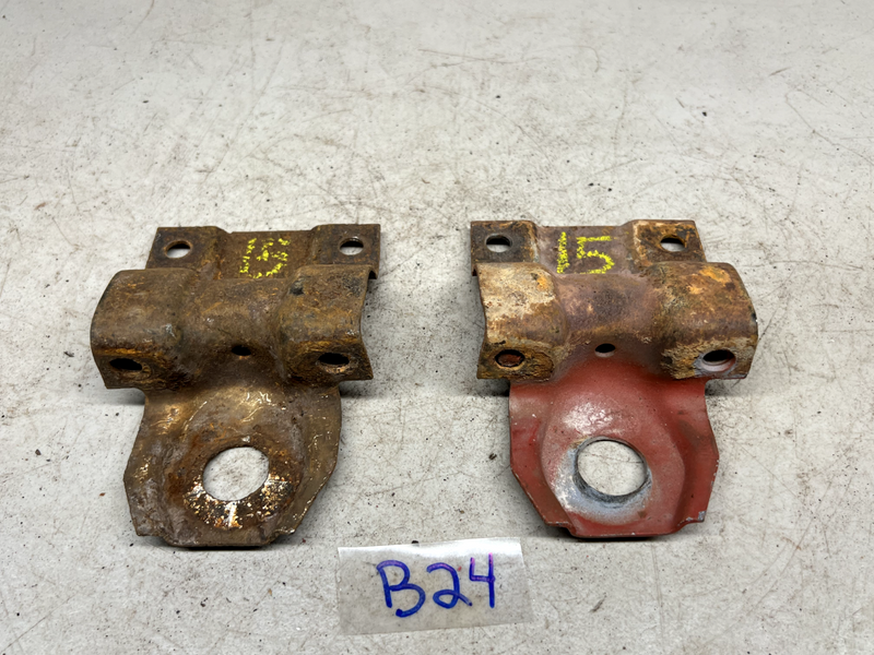 1960 Chevy Impala El Camino BelAir Biscayne  Front Fender Brackets SS 60 B24-15