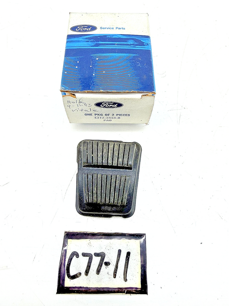 NOS 1983 - 1992 FORD TRUCK BRAKE CLUTCH PEDAL PAD E3TZ-2454-B C77-11