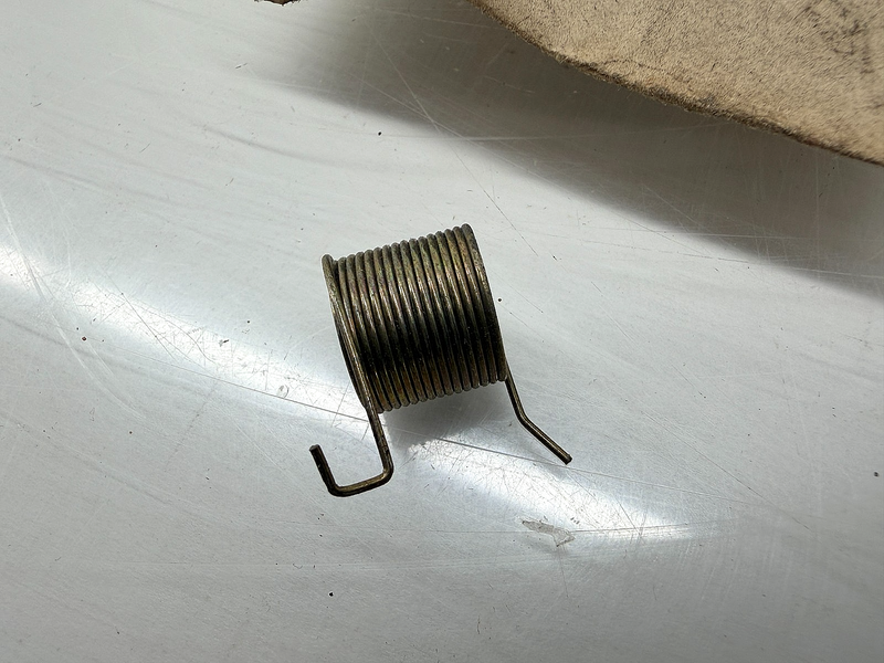 (1) OEM 1963 - 1965 Ford Carb. Accelerator Pump Overtravel Spring C3VY-9A538-B