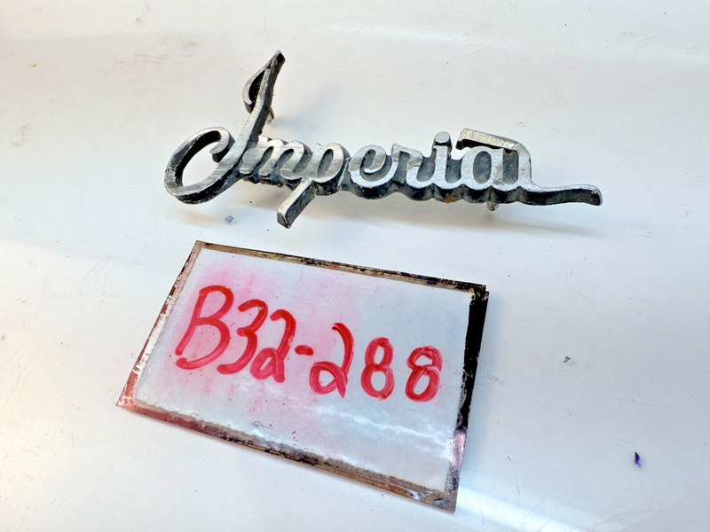 OEM 1969 CHRYSLER IMPERIAL EMBLEM BADGE MOPAR 3345736 B32-288