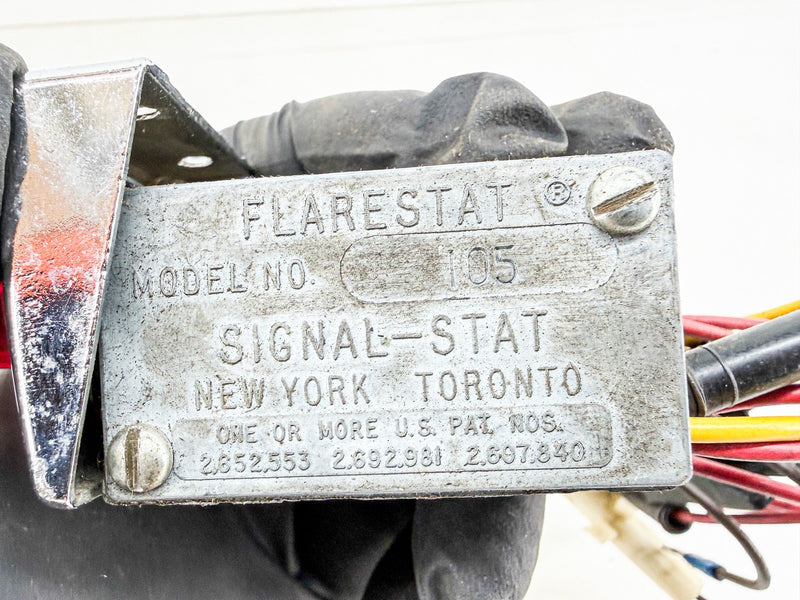 Vintage 1950s 1960s SIGNAL-STAT FLARESTAT 105 HAZARD FLASHER SWITCH KIT C78-19