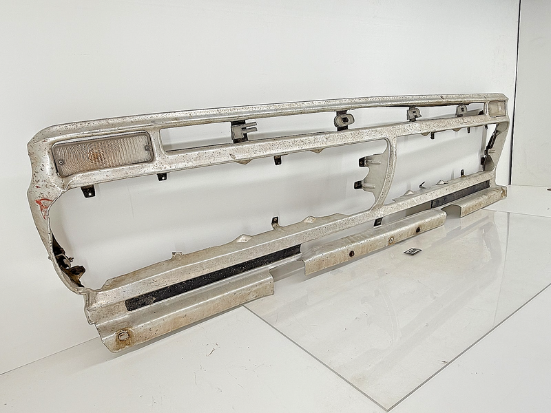 OEM 73 74 75 1976 1977 1978 1979 Ford Bronco F100 F150 F250 F350 Grille U5B-113