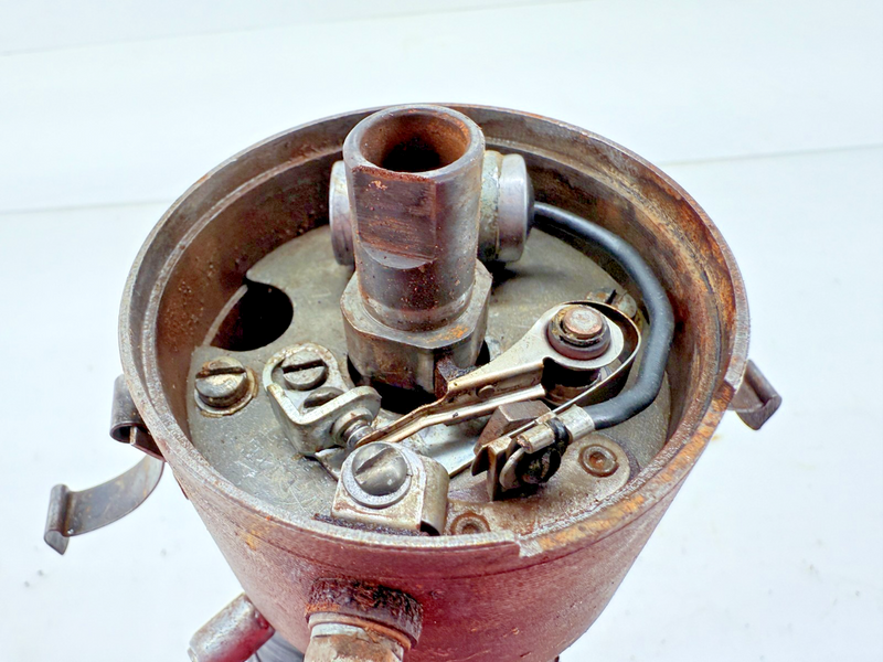 Autolite IAD-4008 Distributor 5A Willys Jeep L134 CJ2A CJ3A MB GPW 1940s C42-40