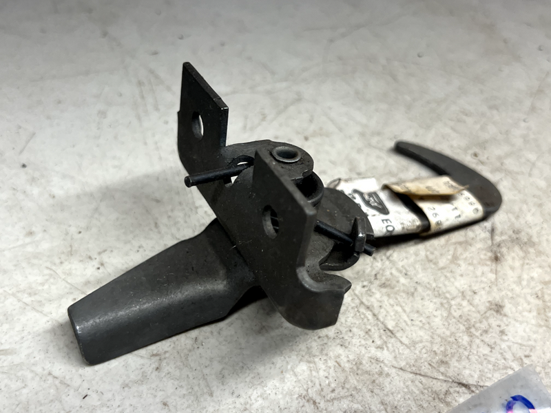 NOS Ford Hood Latch E0SZ-16892-A B30-110