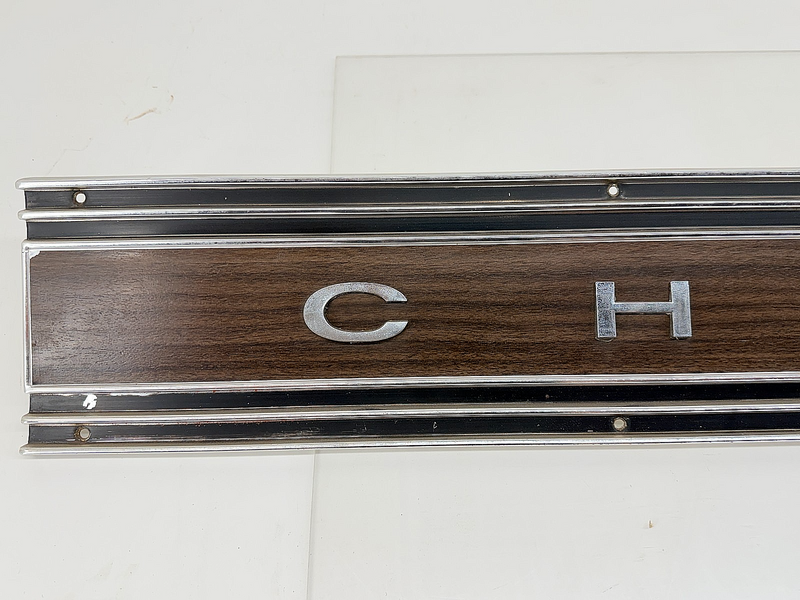 OEM 1967 1969 1970 1971 1972 CHEVY TRUCK BLAZER WOODGRAIN TAILGATE BAND PANEL
