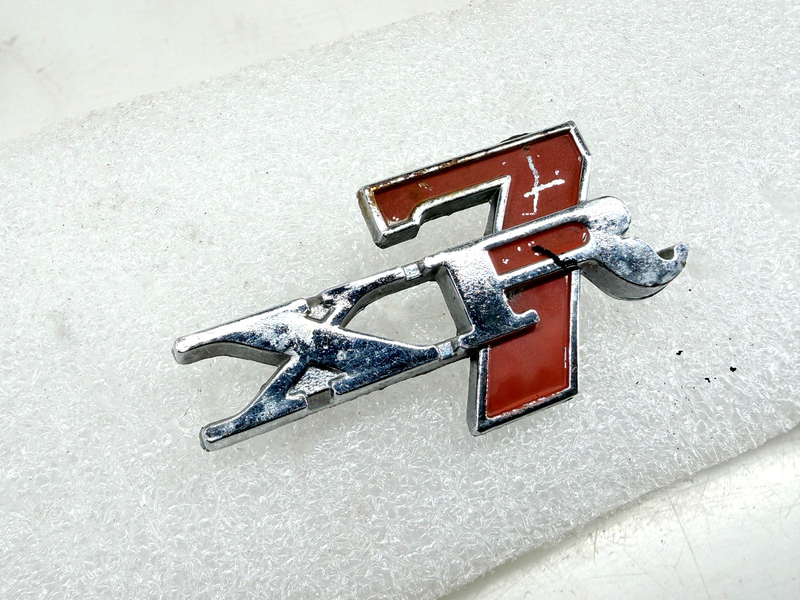 OEM 1974 1975 Mercury Cougar XR7 Eblem Badge D4WB-16B114-BA E9-96