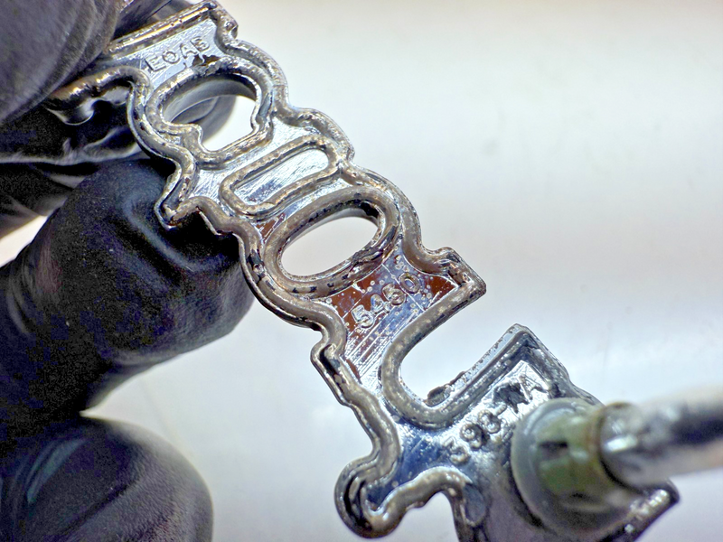 OEM 1983 - 1986 Ford LTD Crown Victoria Roof Pillar Emblem Badge E6-4