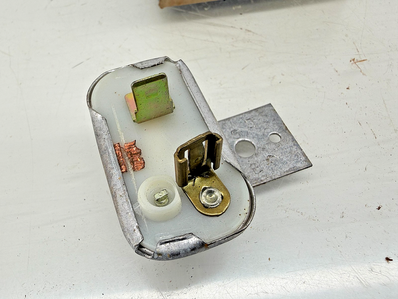 NOS 1966 - 1968 Ford Mustang Fairlane Torino Truck Dash Regulator C6DZ-10804-A