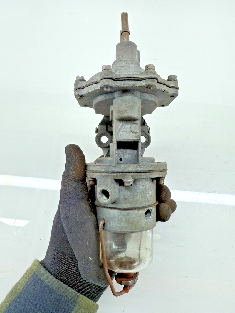NORS AC DUAL ACTION FUEL PUMP fits 1959 - 1961 FORD 6 CYL #4872 C110 C32-39