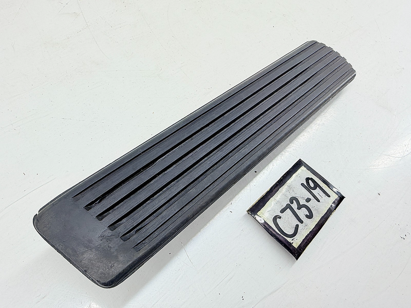NOS 1960 - 1969 Chevy Corvair Fuel Gas Accelerator Pedal GM 3789566 C73-19
