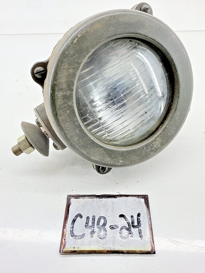 Original HMMWV M998 M37 M35 M715 M38A1 M151A2 M38 M113 TANK LIGHT C48-24