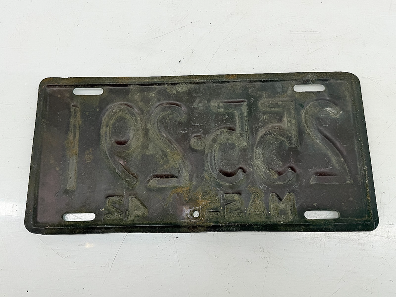Orig. Paint 1942 255291 Massachusetts License Plate Sign MA 255-291 C76-48