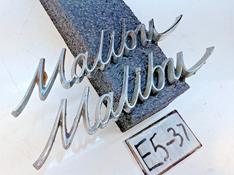 OEM 1966 1967 Chevy Malibu PAIR Chrome Script Quarter Panel Emblem E5-37