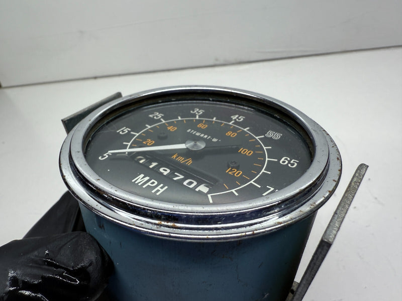 Vintage Original Stewart Warner 85mph Speedometer 550 SZ K3 B41