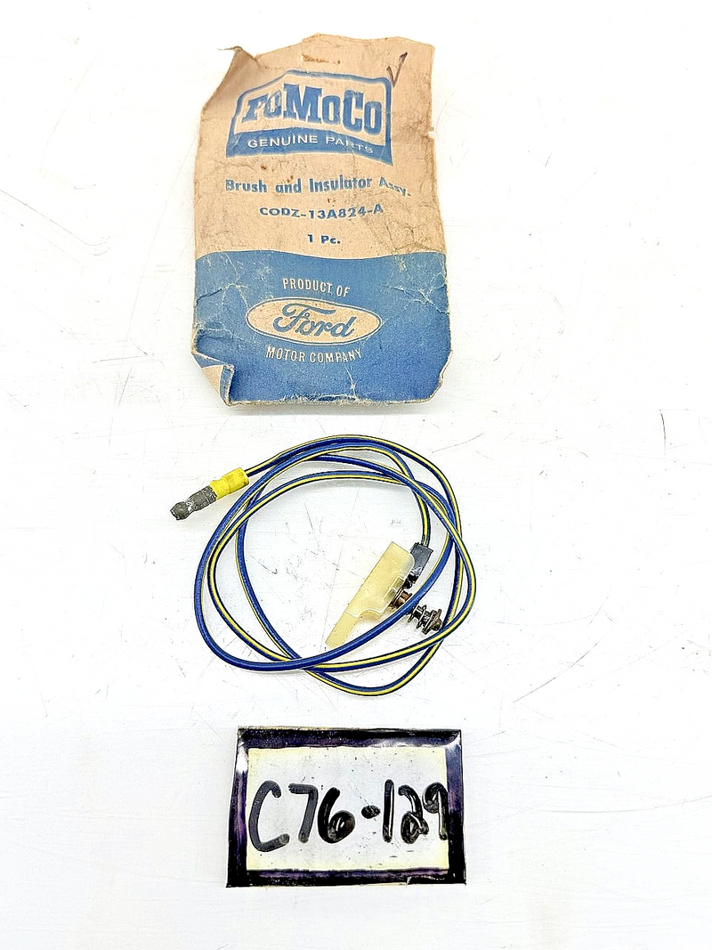 NOS 1960 - 1962 Ford Falcon Ranchero Comet HORN RING CONTACT BRUSH C76-129