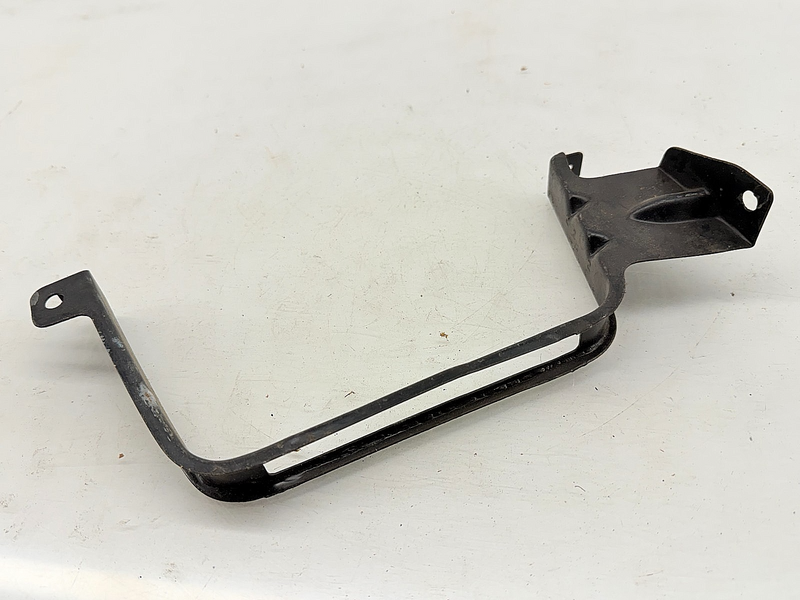 NOS 1971 1972 FORD GALAXIE LTD GRILLE SUPPORT BRACKETS D1AZ-8183-A C58-10