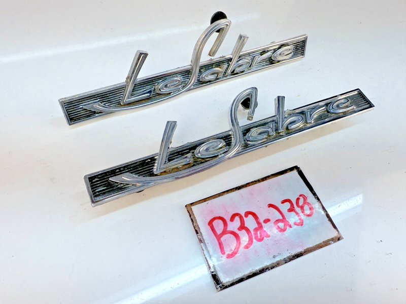 OEM Buick 1963 LeSabre PAIR Quarter Panel Emblems Ornament Script Pair B32-238