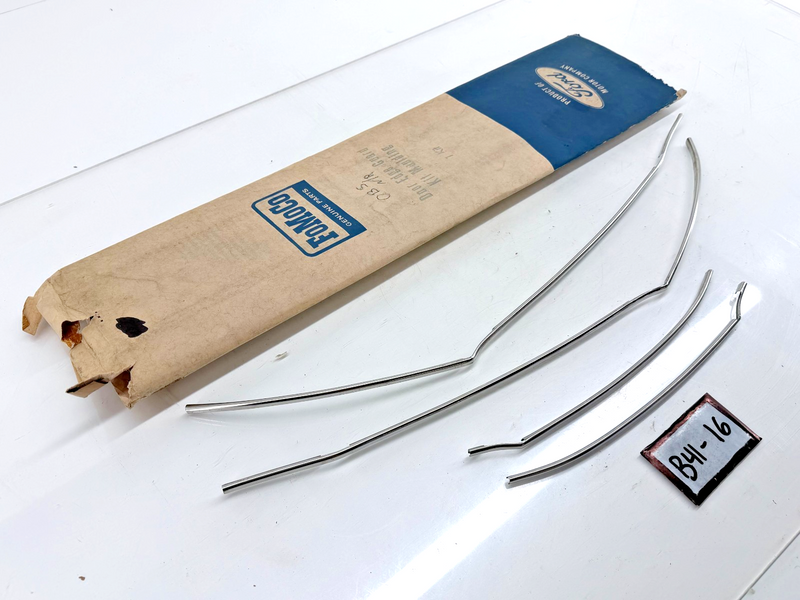 NOS 1968 1969 Fairlane 500 Torino DOOR EDGE GUARDS KIT 4DR C80Z-5420910-A B41-16