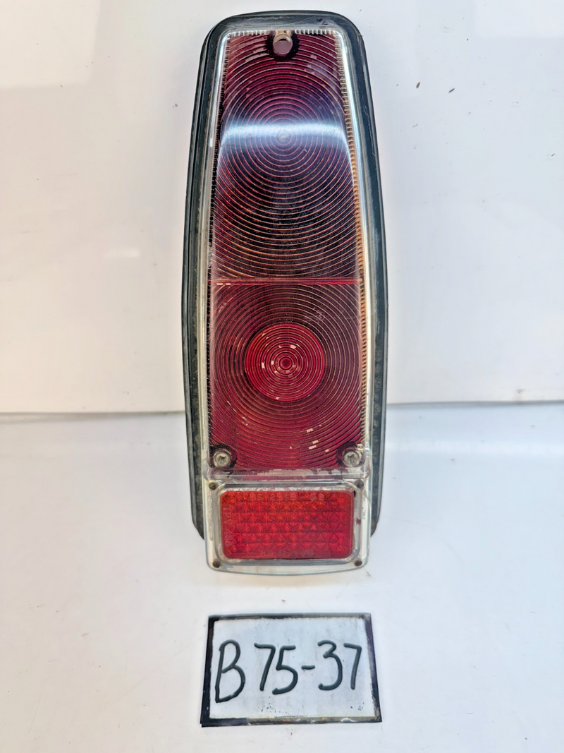 Vintage OEM Peugeot Genuine Rear Lens Tail Light BS 2515-G2 B75-37