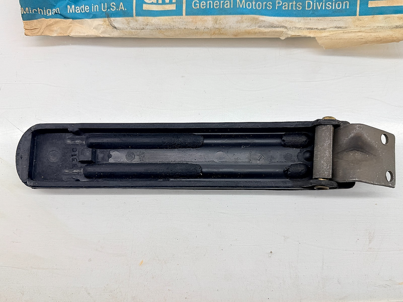 (1) - NOS 1955 1956 1957 Corvette C1 Gas Pedal GM 3711379 C73-15