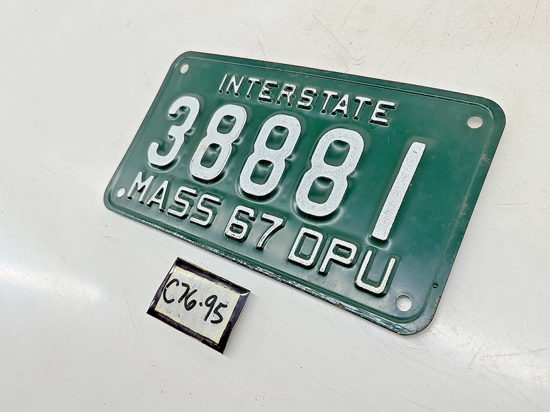 Orig. Paint 1967 INTERSTATE DPU 38881 Massachusetts License Plate C76-95
