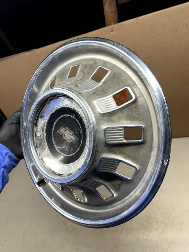 1967 Chevrolet 14" HUBCAP Wheel Cover Biscayne IMPALA CAPRICE 67 B40-7