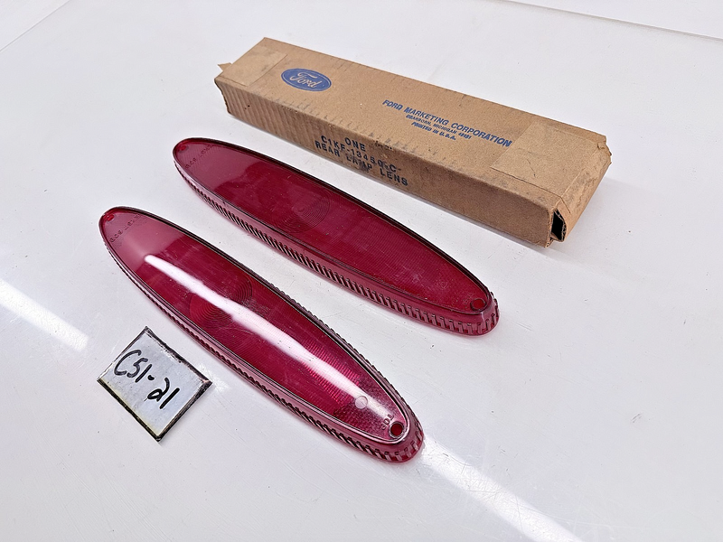 NOS 1960 - 1961 Mercury Comet PAIR of Taillight Lens C1KF-13450C C51-21