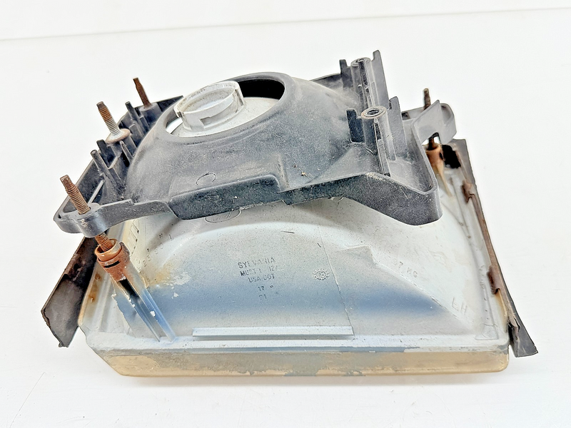 OEM 1984 - 1993 Ford Mustang Lincoln RH Headlight Assembly SAE-H-87 MG B25-37