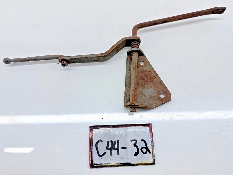 OEM Ford GPW Willys MB Military Jeep Accelerator Linkage Lever Assembly C44-32
